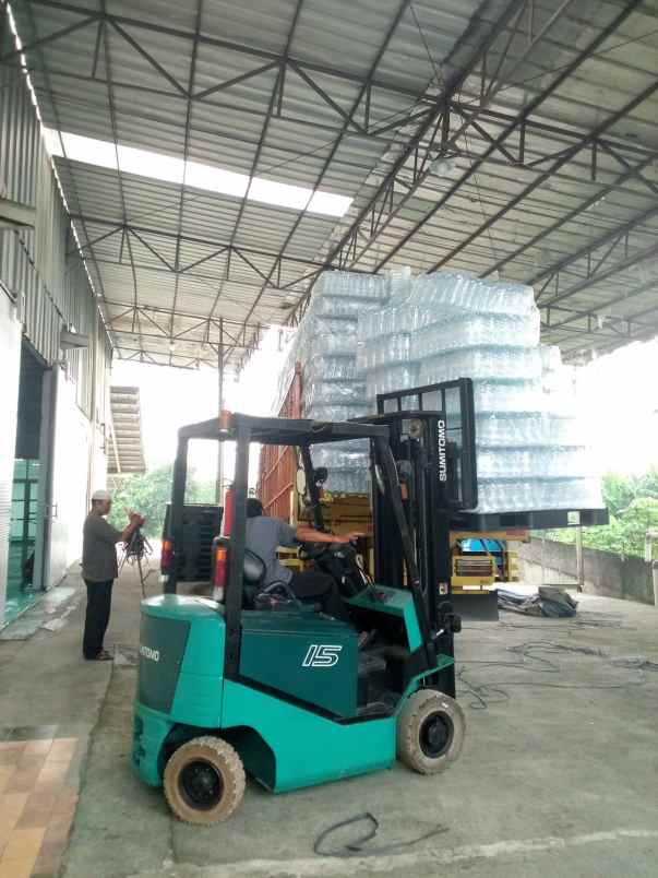 dijual ruko gudang kantor jalan raya jkt bogor