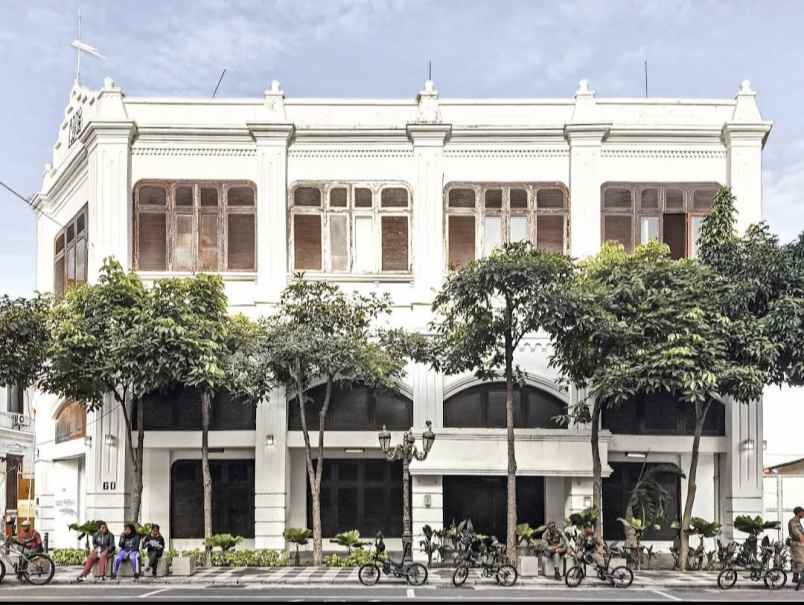 dijual ruko gudang kantor jalan tunjungan