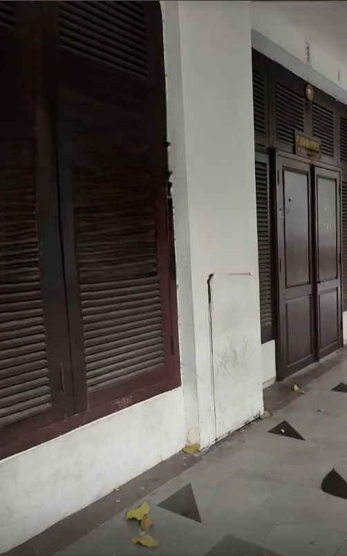 dijual ruko gudang kantor jalan tunjungan