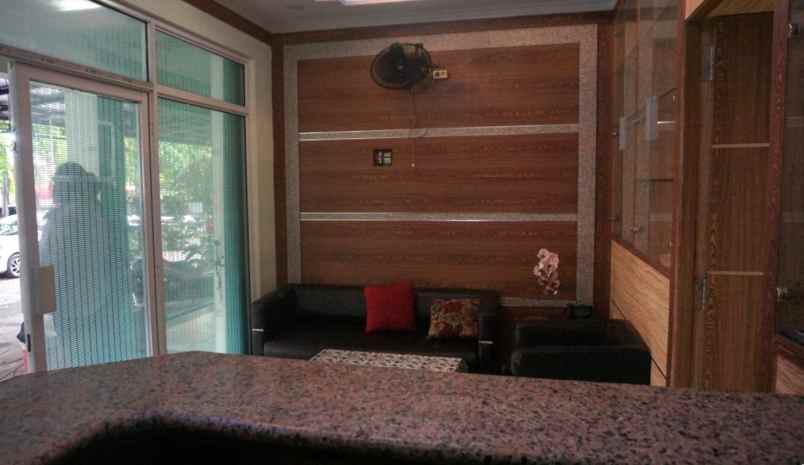 dijual ruko gudang kantor metland menteng cakung