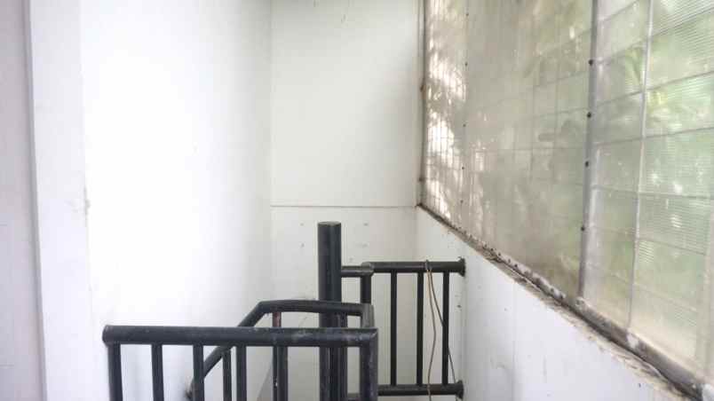 dijual ruko gudang kantor metland menteng cakung