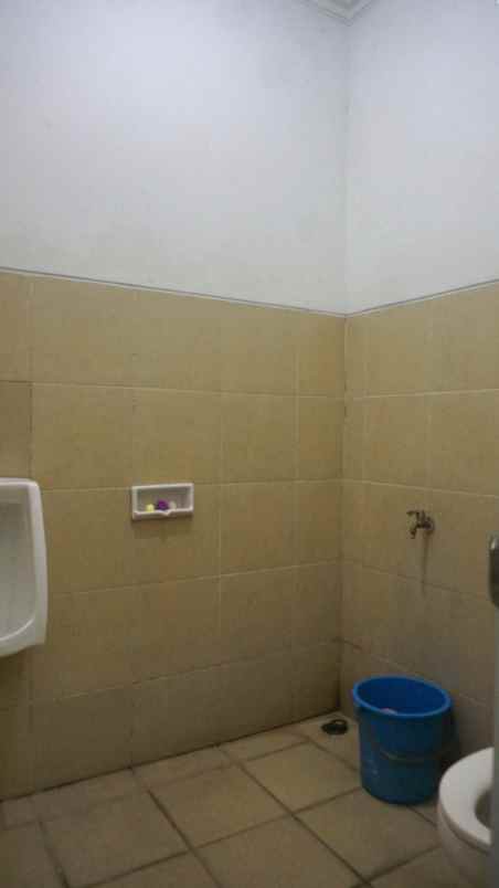 dijual ruko gudang kantor metland menteng cakung