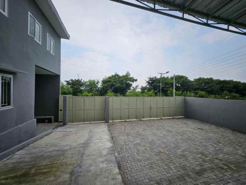 dijual ruko gudang kantor romokalisari bumi maspion