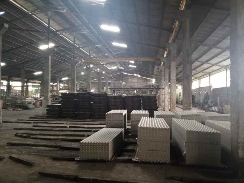 dijual ruko gudang kantor tirtomartani kec kalasan