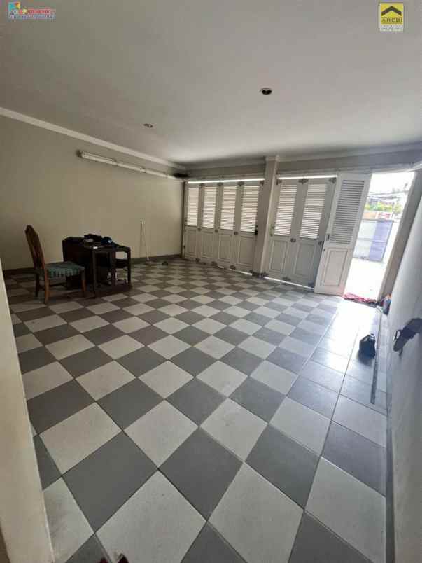 dijual rumah 456 jln bangka raya