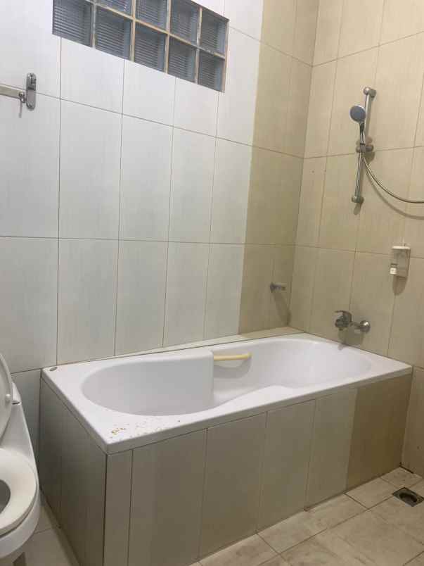 dijual rumah al barkah 1 tebet jakarta