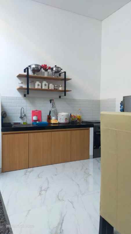 dijual rumah bagus di taman pinang indah sidoarjo