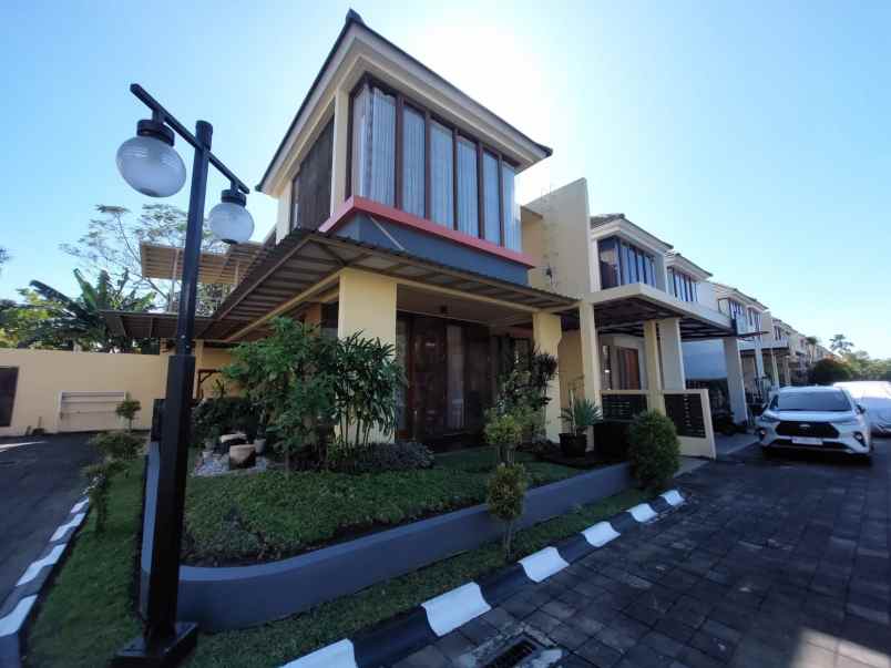 dijual rumah banguntapan