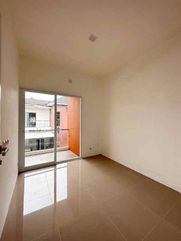 dijual rumah baru di jatikramat bekasi