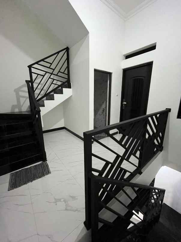 dijual rumah batuampar condet jakarta timur