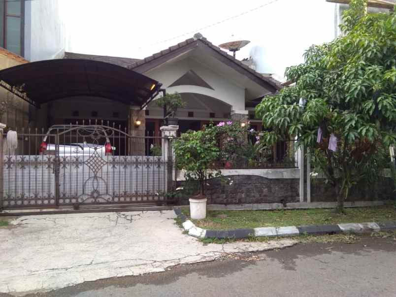 dijual rumah batununggal buahbatu bandung