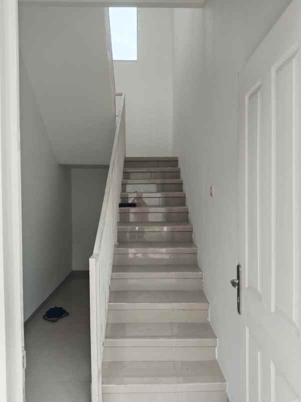 dijual rumah bringin ngaliyan