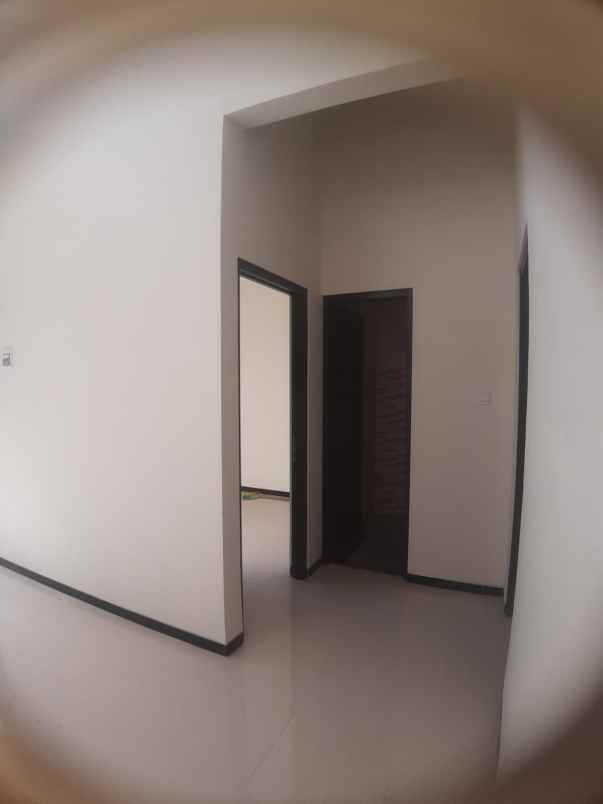 dijual rumah bukit cemara tidar