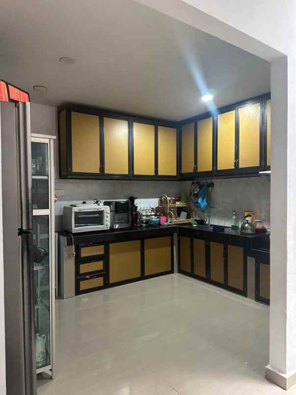 dijual rumah bukit indah sukajadi