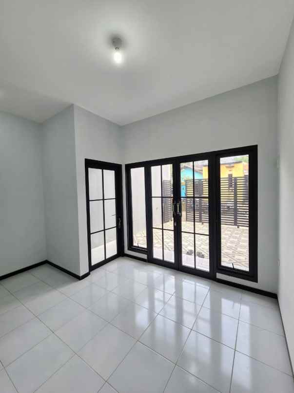 dijual rumah bunton wagir malang
