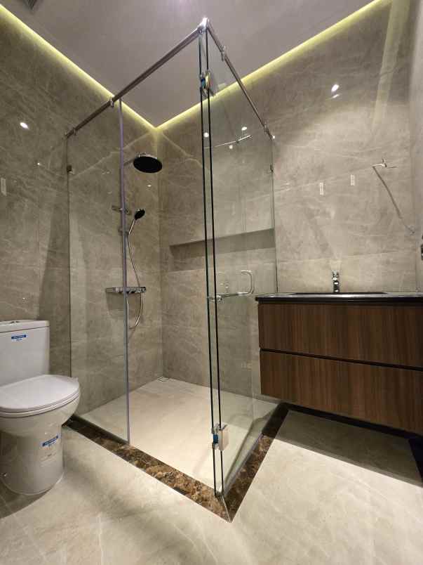 dijual rumah cempaka putih tengah