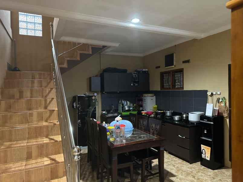 dijual rumah cibiru