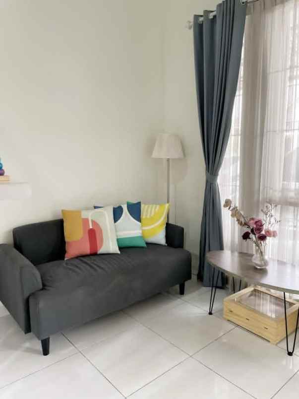 dijual rumah ciganitri