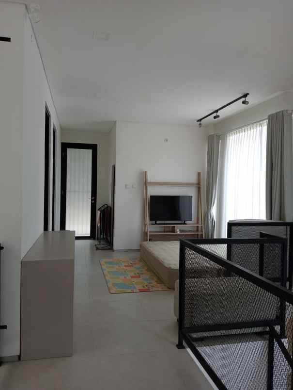 dijual rumah cikutra atas bandung