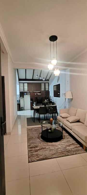 dijual rumah ciledug tangerang