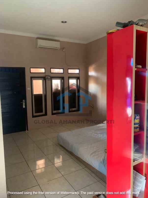 dijual rumah cipageran