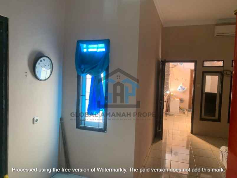 dijual rumah cipageran