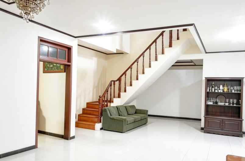 dijual rumah cipinang