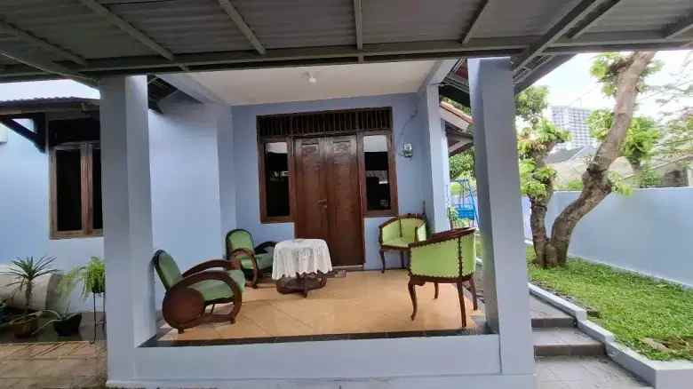 dijual rumah ciputat