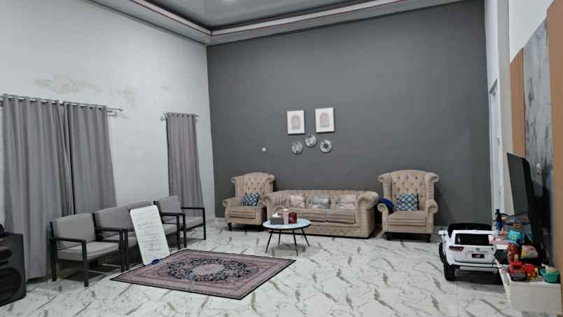 dijual rumah ciputat