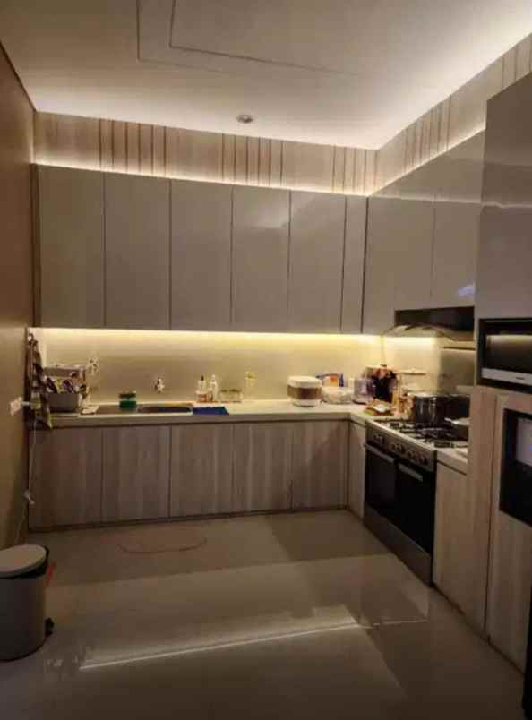 dijual rumah citraland