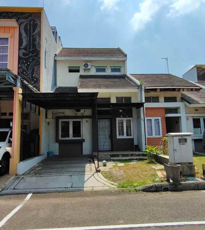 dijual rumah cluster garden fiesta