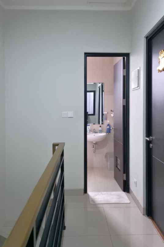 dijual rumah cluster magenta residence