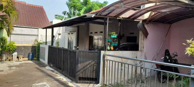 dijual rumah cluster strategis murah