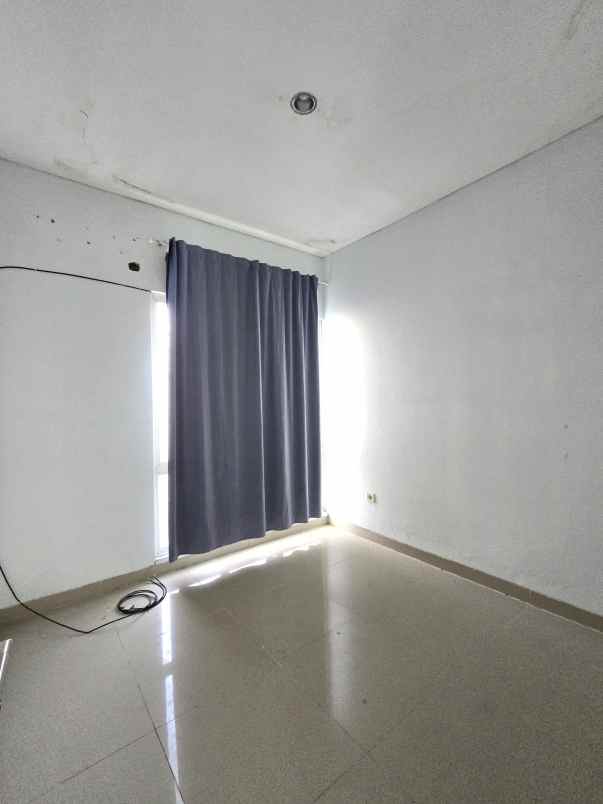 dijual rumah cluster victoria metland