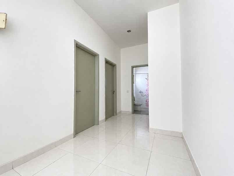 dijual rumah cluster zebrina jgc