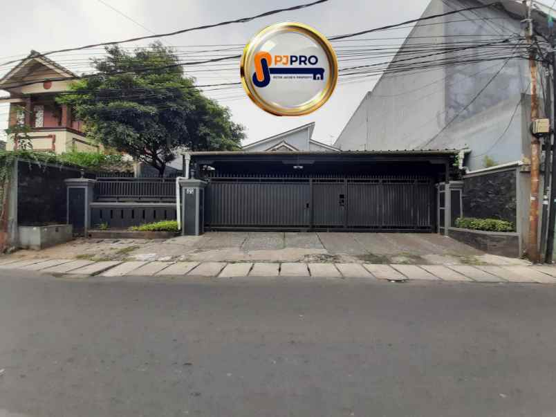 dijual rumah condet batu ampar