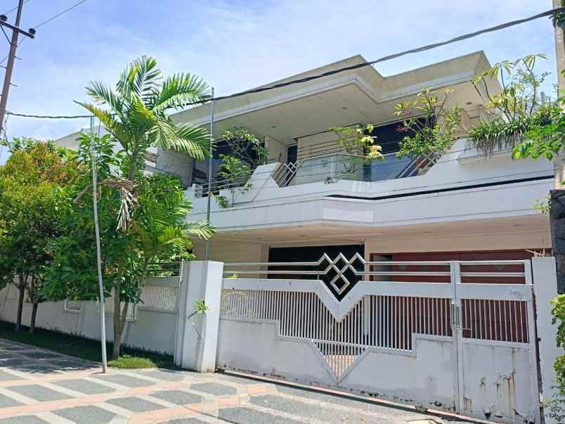 dijual rumah dharmahusada indah