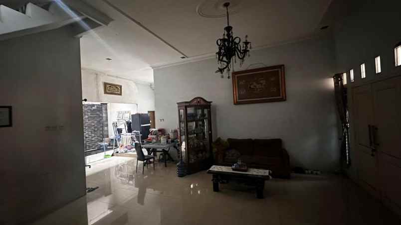 dijual rumah di area halim pala makasar jakarta timur