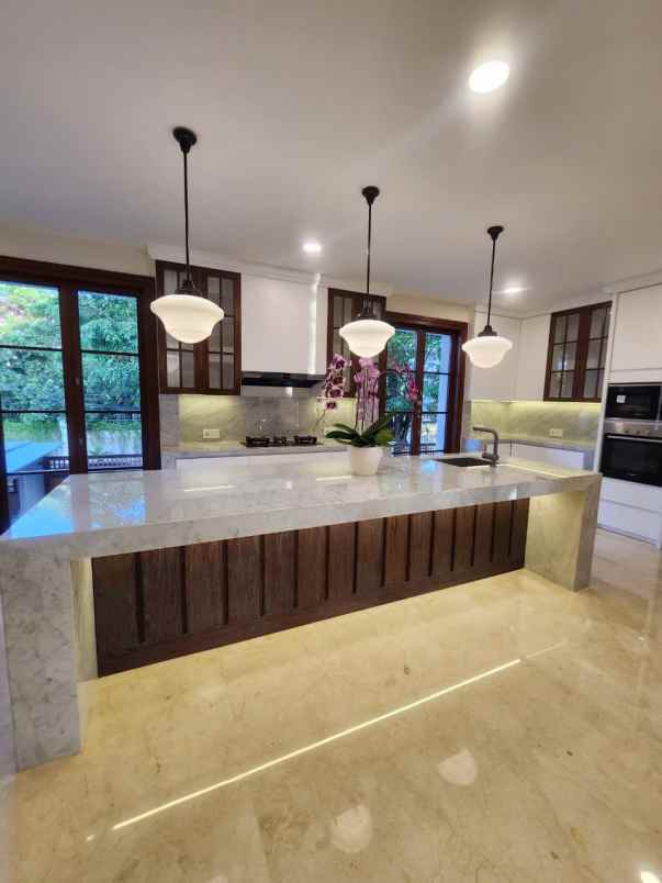 dijual rumah di jl kemang dalam kemang jakarta selatan