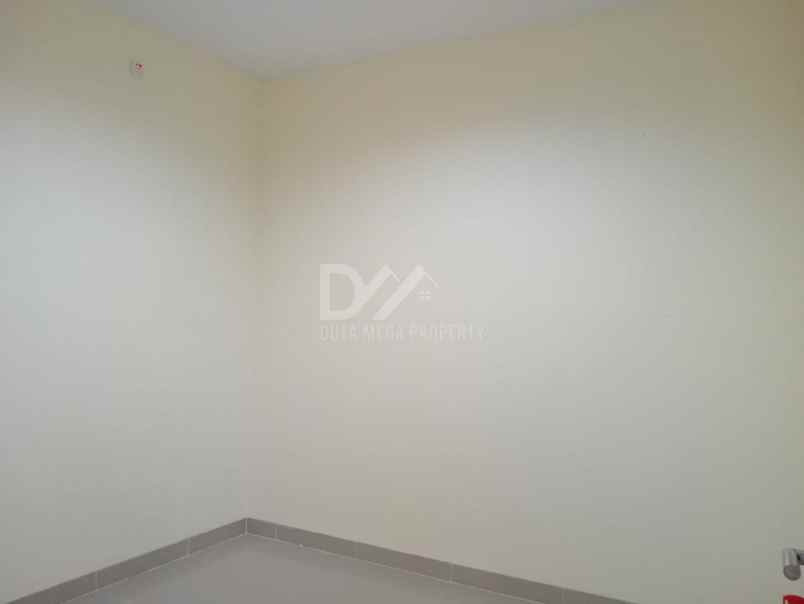 dijual rumah di nusa loka bsd