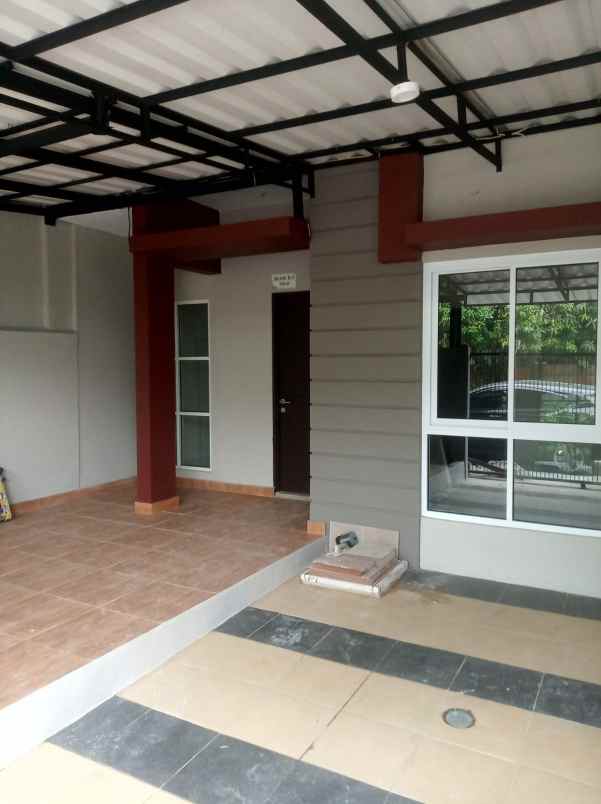 dijual rumah di simprug diporis tangerang