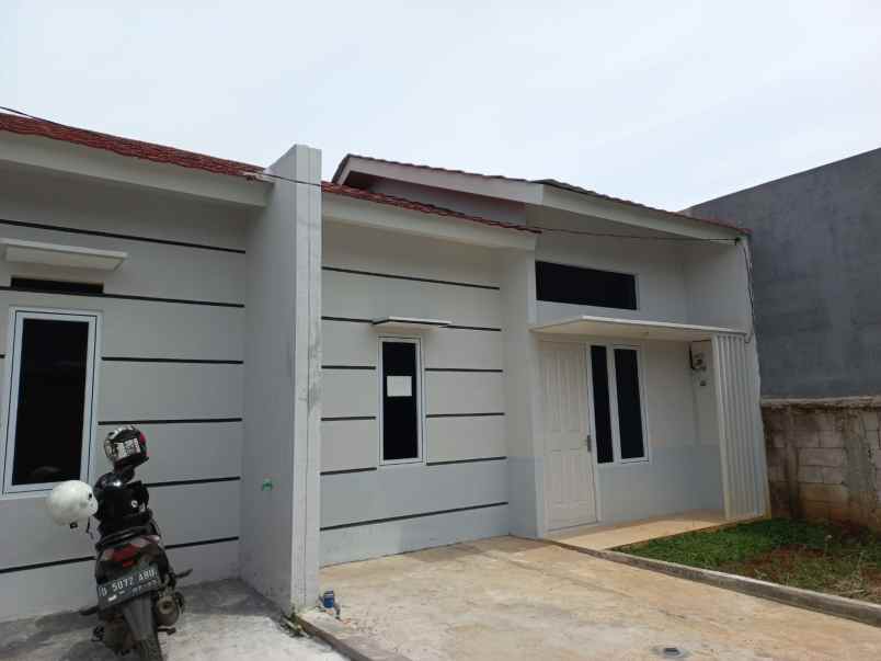 dijual rumah duren mekar