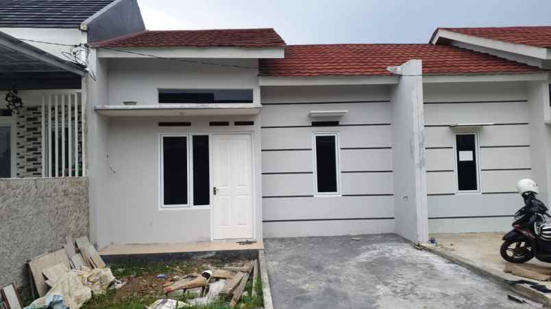 dijual rumah duren mekar