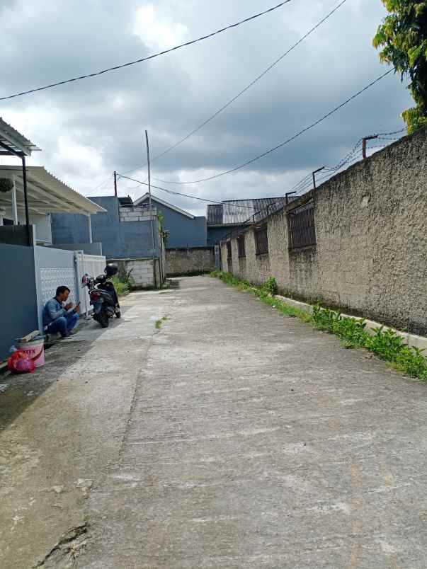 dijual rumah duren mekar