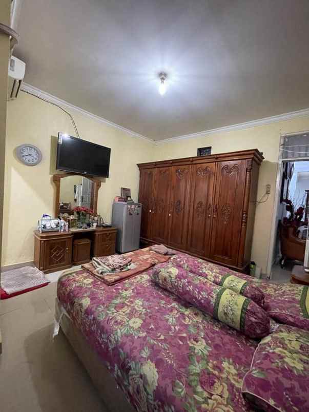 dijual rumah duren seribu bojongsari depok