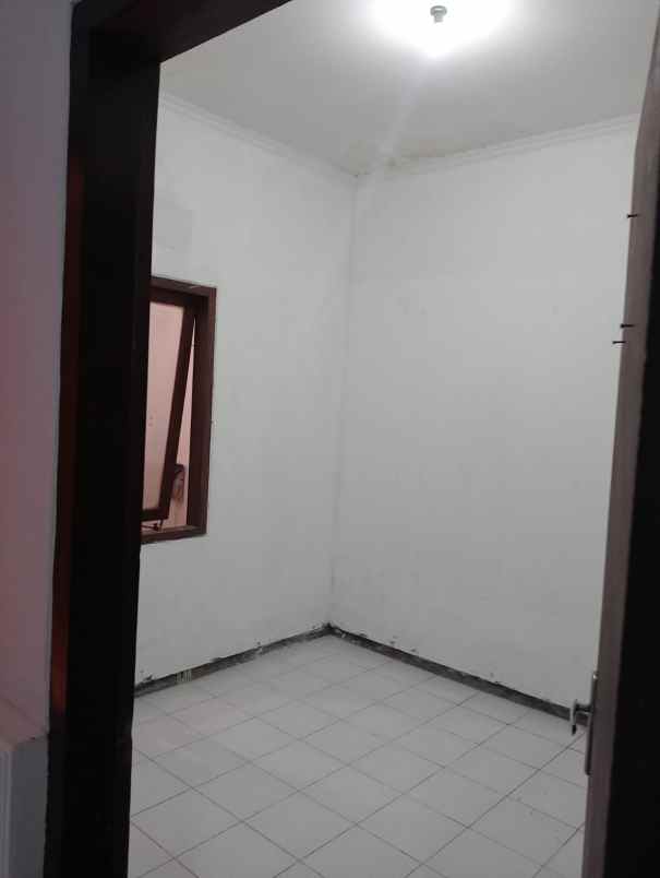 dijual rumah full renov di krian sidoarjo
