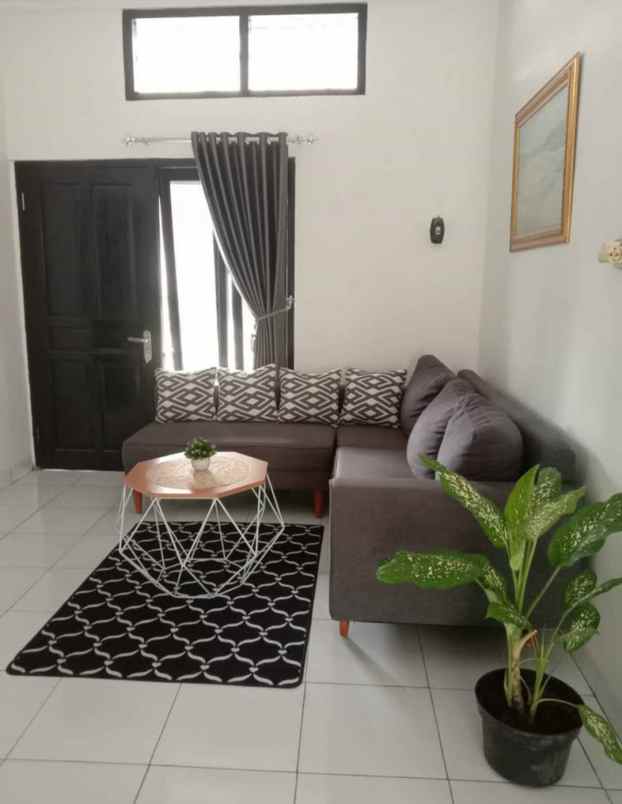 dijual rumah gamping