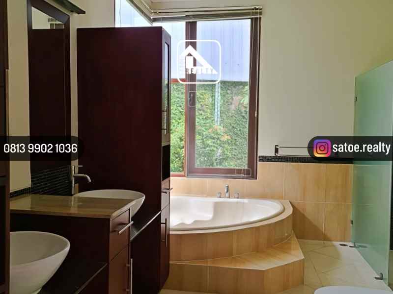 dijual rumah gandaria selatan cilandak