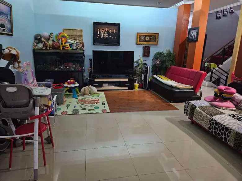 dijual rumah gegerkalong bandung