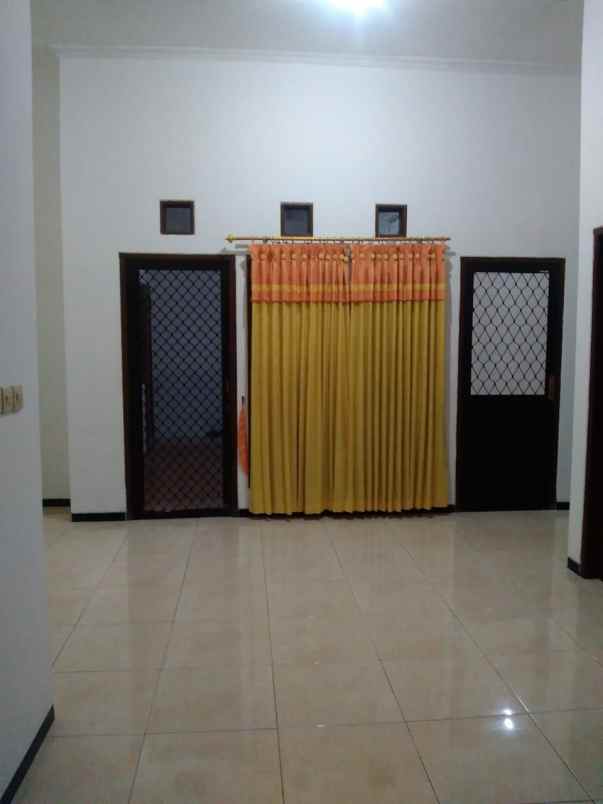dijual rumah graha sampurna indah
